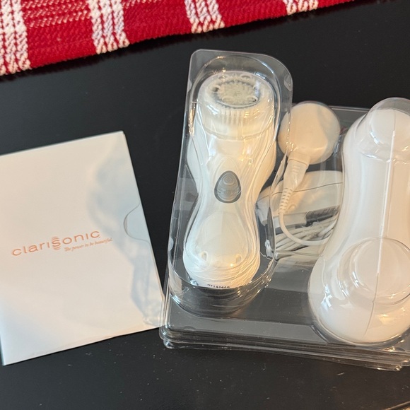 NIB | Clarisonic Mia 2 White Facial Cleansing Device - Picture 5 of 5